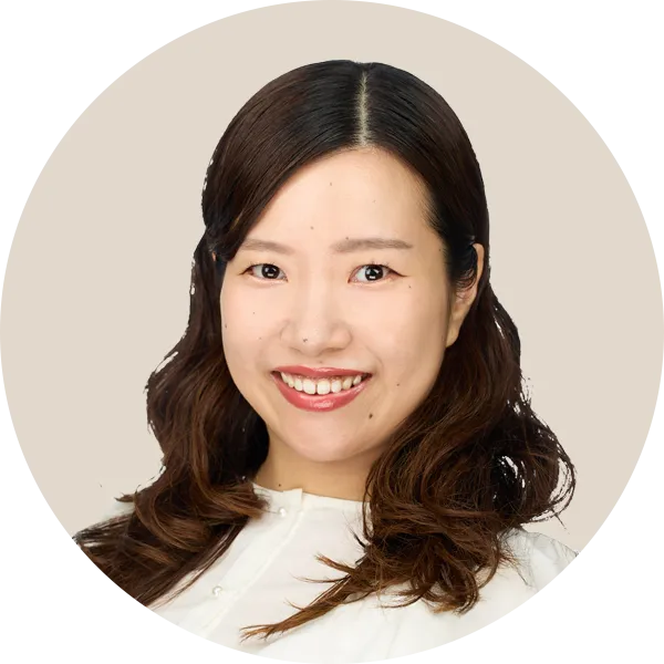 杉浦 由理 氏