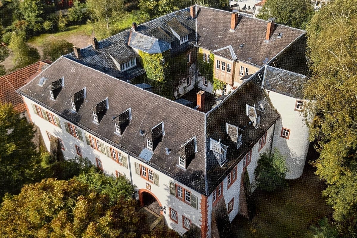 AGM会場となったドイツ・フランクフルトの古城