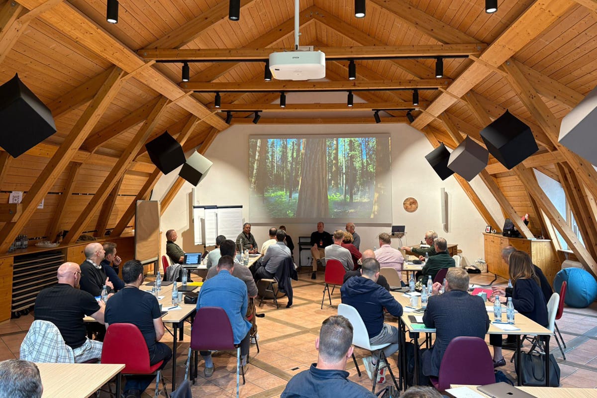 世界各国のエージェンシーが集いディスカッションと交流を実施